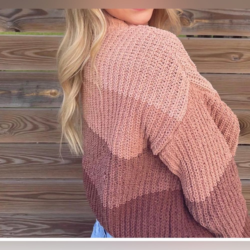 Cropped sweater